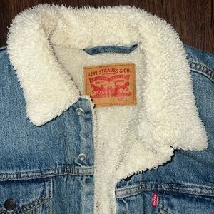 Levi's Blue Denim Sherpa-Lined Jacket with Cream Collar